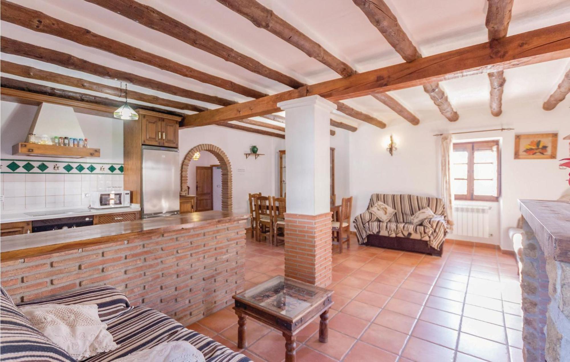 8 Bedroom Lovely Home In Iznajar Exterior photo
